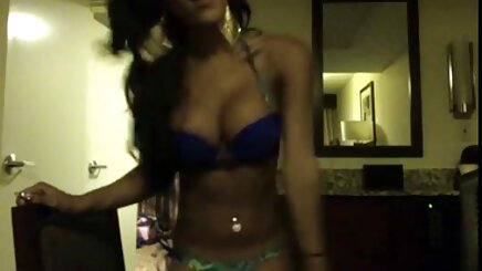Üç arasında busty sınırları yeşilçam lezbiyen porno