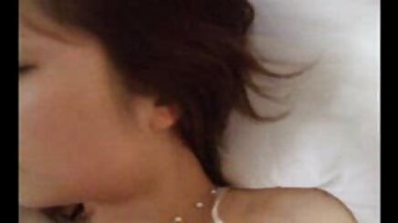 Angelica Lauren yeşilçam pornaları ve Jordan üniformalı bir ev hanımı giymek